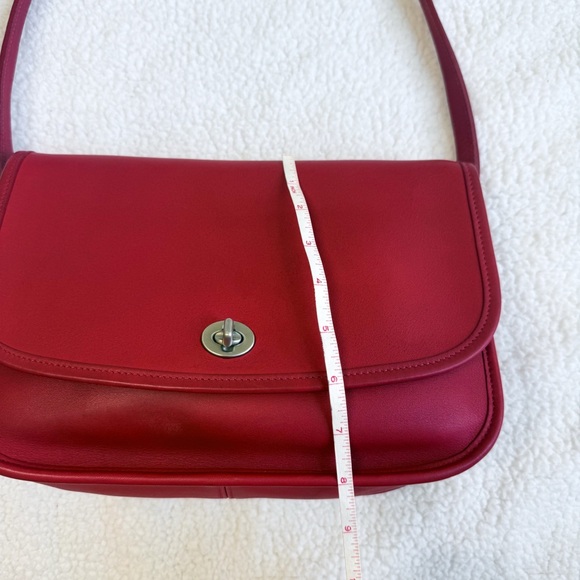 DNB - Picture 16 of 16